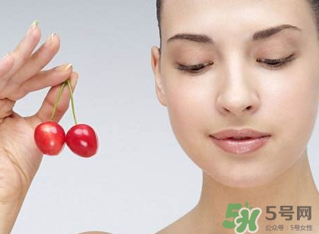 蘋(píng)果可以去黑眼圈嗎?蘋(píng)果怎么用去黑眼圈?