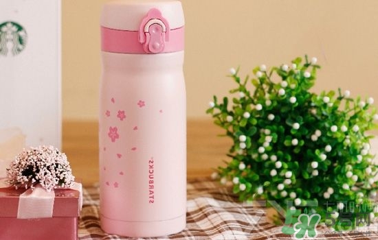 過年送女朋友什么禮物？過年給男朋友送什么