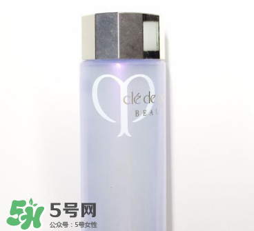 祛痘用什么護(hù)膚品好？祛痘護(hù)膚品哪個(gè)牌子好？