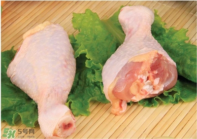 吃雞腿會(huì)胖嗎？晚上吃雞腿會(huì)胖嗎？