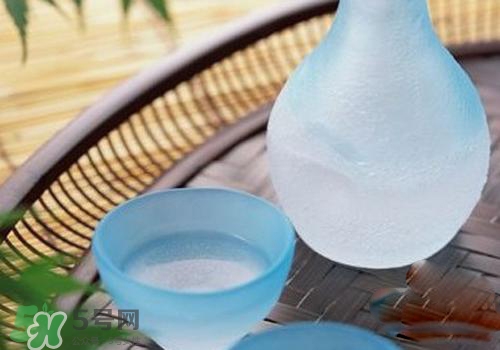 孕婦可以用白醋洗臉嗎？孕婦用白醋洗臉好嗎？