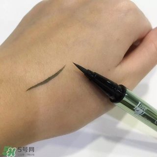 眼線雨衣是什么？眼線雨衣好用嗎