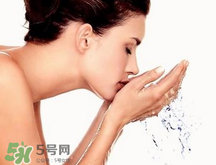 天天用白醋洗臉好嗎？每天用白醋洗臉對皮膚有傷害嗎