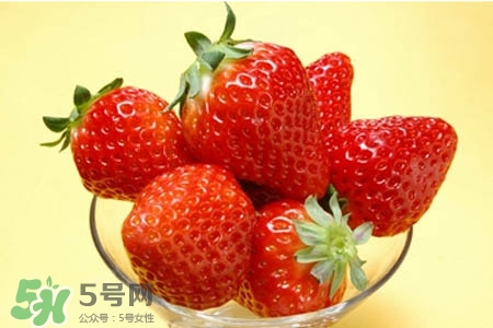 剛摘的草莓怎么清洗？新鮮草莓怎么洗才干凈？
