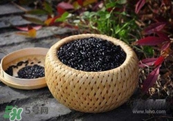 頭發(fā)細(xì)軟怎么變粗？頭發(fā)細(xì)軟怎么辦？