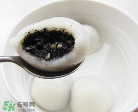 黑芝麻湯圓怎么煮好吃？黑芝麻湯圓煮多久才熟？