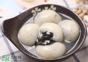 芝麻湯圓上火嗎？吃黑芝麻湯圓上火嗎？