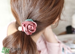 送女生發(fā)夾代表什么?男生送女生發(fā)夾的含義 送女生發(fā)夾代表什么?男生送女生發(fā)夾的含義