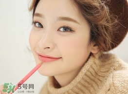 豆沙色口紅怎么化？豆沙色口紅怎么涂好看？