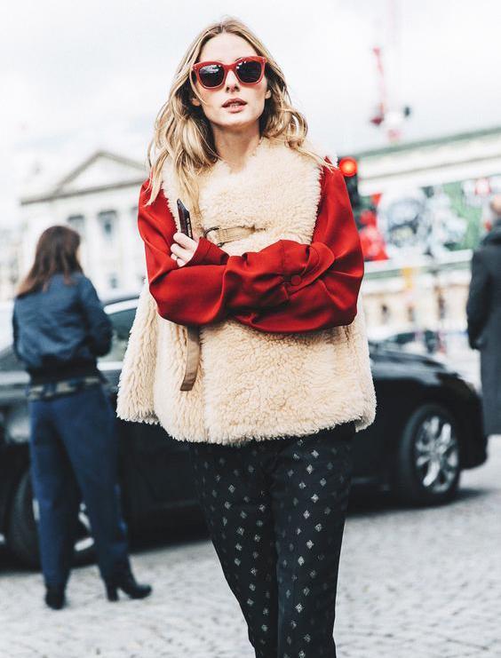 極光紅是什么顏色？極光紅口紅試色