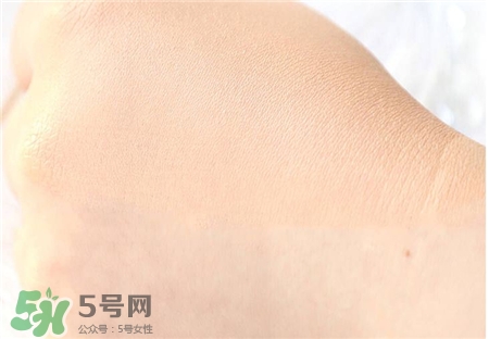 cpb2017防曬霜色號 cpb潤色防曬霜試色 cpb2017防曬霜色號 cpb潤色防曬霜試色