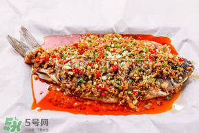 紙上烤魚的用的是什么紙？紙上烤魚的紙有毒嗎？