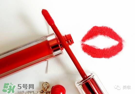 唇釉顯唇紋怎么辦？不顯唇紋的唇釉推薦？