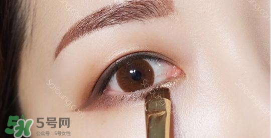 眼影膏用什么工具畫？眼影膏怎么化？