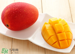 青芒果切開(kāi)沒(méi)熟怎么辦？芒果沒(méi)熟切開(kāi)了怎么辦？