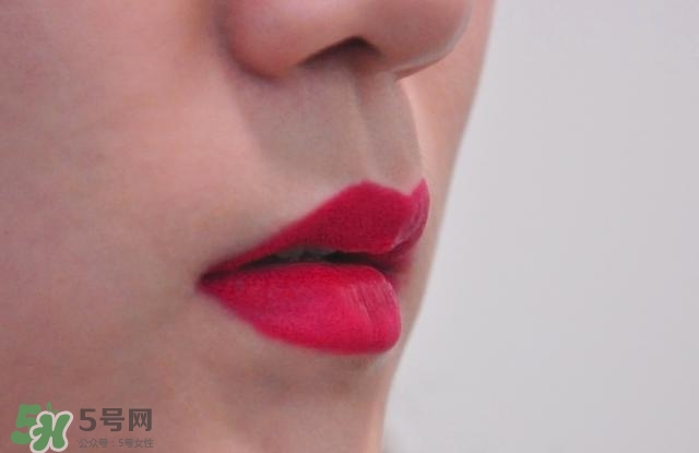 蘭蔻菁純唇膏388多少錢？蘭蔻菁純唇膏388專柜價(jià)