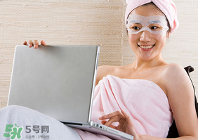 眼膜貼多長時間最好 貼眼膜貼多長時間 眼膜貼多長時間最好 貼眼膜貼多長時間