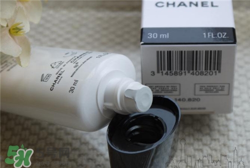 chanel香奈兒cc霜多少錢？香奈兒cc霜專柜價(jià)格
