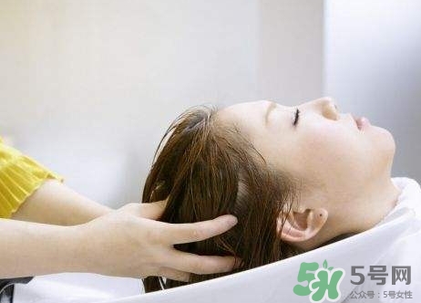 洗頭用冷水好還是熱水好?洗頭用熱水還是冷水好? 洗頭用冷水好還是熱水好?洗頭用熱水還是冷水好?