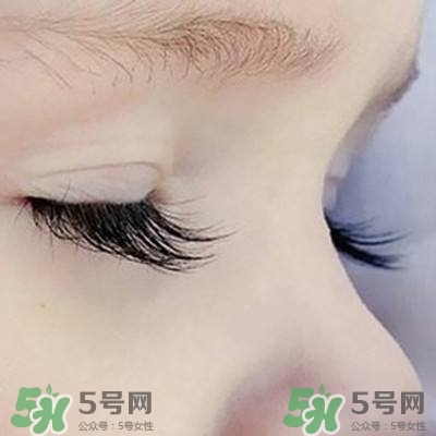 怎么讓睫毛變長？增長睫毛的方法有哪些？