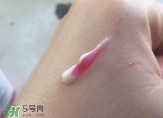 歐萊雅清潤(rùn)補(bǔ)水精華適合什么年齡？歐萊雅清潤(rùn)補(bǔ)水精華年齡段