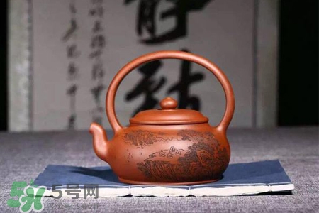 剛買的紫砂壺怎么清洗？新買的紫砂壺怎么清洗？