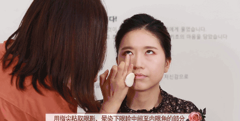 干玫瑰色妝容怎么化？干玫瑰色妝容畫法步驟