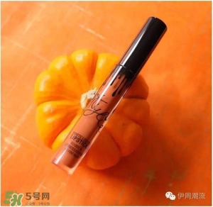 豆沙色和南瓜色的區(qū)別 豆沙色和南瓜色哪個好看？