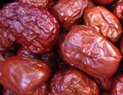 干紅棗發(fā)黑能吃嗎？紅棗過期變黑能吃嗎？
