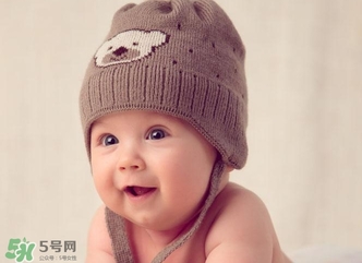 4月份出生的寶寶穿什么衣服？四月份寶寶穿衣搭配