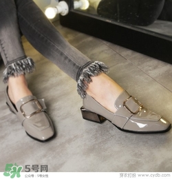 4月份穿什么鞋子？四月份鞋子搭配
