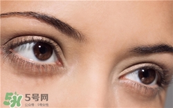 夏天割雙眼皮好嗎？夏天割雙眼皮還是冬天割好？