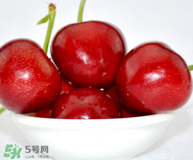 櫻桃用鹽水泡多久？櫻桃為什么要用鹽水泡？