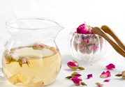 來月經(jīng)能喝花茶嗎？女性經(jīng)期喝什么花茶好？