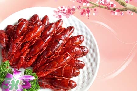 小龍蝦剛死可以吃嗎？小龍蝦死了能吃嗎？