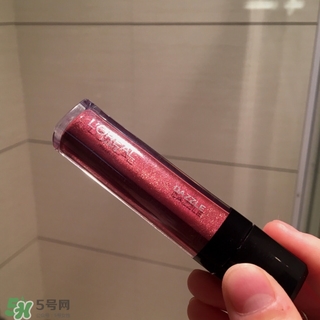 歐萊雅唇釉208是什么色？歐萊雅啞光唇釉208試色