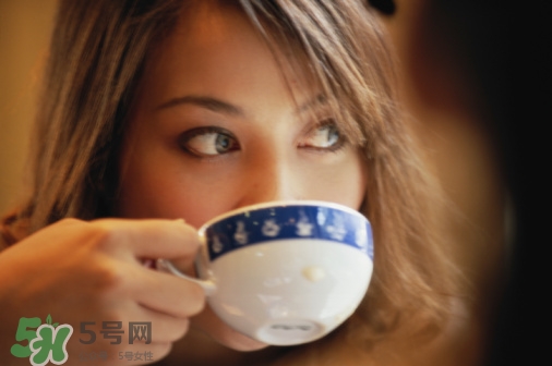喝減肥茶影響月經(jīng)嗎？喝減肥茶會(huì)推遲月經(jīng)嗎？