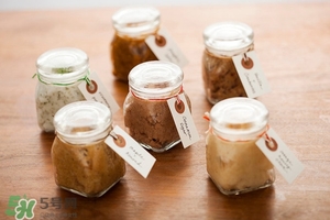 唇部磨砂膏多久用一次？唇部磨砂膏可以天天用嗎？