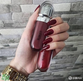 啞光口紅和珠光口紅哪個(gè)好？啞光口紅和珠光區(qū)別