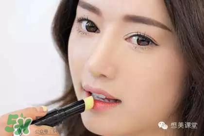 啞光口紅是什么意思？啞光口紅干嗎