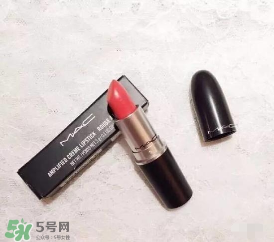 啞光和水潤(rùn)哪個(gè)好？啞光口紅和水潤(rùn)口紅區(qū)別