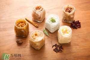 唇部磨砂膏多久用一次？唇部磨砂膏可以天天用嗎？