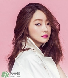 啞光和霧面哪個(gè)好？啞光口紅和霧面口紅區(qū)別