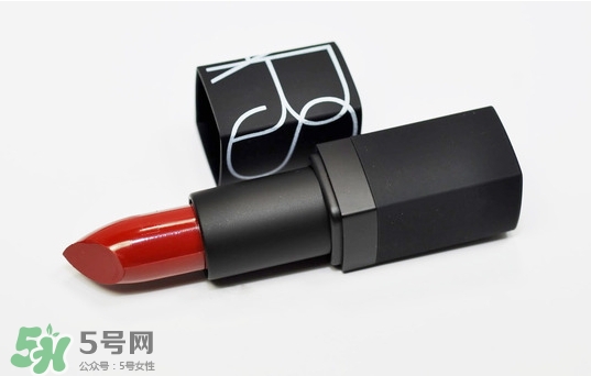 霧面口紅怎么涂？霧面口紅畫法步驟