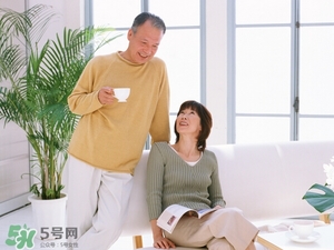 安全期吃避孕藥會怎樣？安全期吃避孕藥月經(jīng)推遲嗎？