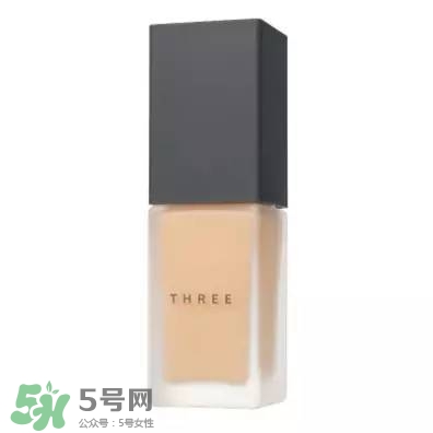 粉底液卡粉怎么辦？粉底液卡粉怎么補救？