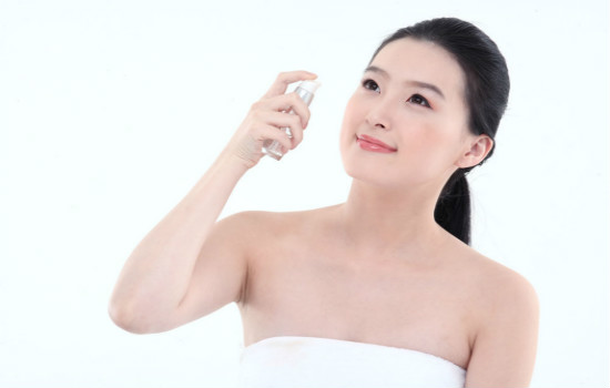 cc霜會(huì)脫妝嗎？cc霜脫妝怎么辦？