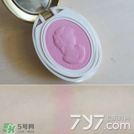 紫色腮紅哪個(gè)牌子好？紫色腮紅推薦