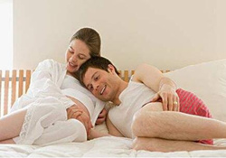 懷孕期間同房對胎兒有什么影響？懷孕期間同房的正確姿勢圖片