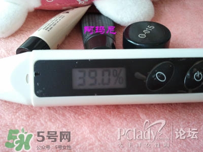 蘭蔻和紀(jì)梵希哪個(gè)好？蘭蔻和紀(jì)梵?？诩t哪個(gè)好？